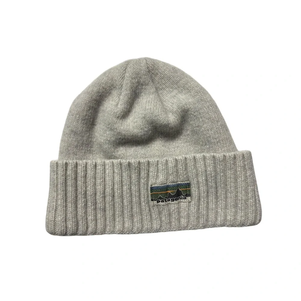 Patagonia Kids Beanie Hat Light Gray Ribbed Knit Logo Patch One Size